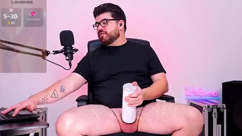 Jax Luna online show from 01.30.25