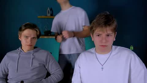 Snapshot of jax_telys chatting on 12.16.25 jax_telys online show from 12.16.25