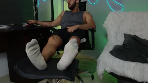 Snapshot of jaxon_blaze chatting on 10.15.25 Jaxon online show from 10.15.25