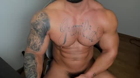 Snapshot of jaxonhunk chatting on 03.10.25 JaxonHunk online show from 03.10.25