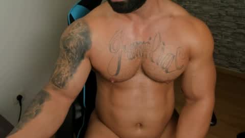 Snapshot of jaxonhunk chatting on 04.28.26 JaxonHunk online show from 04.28.26