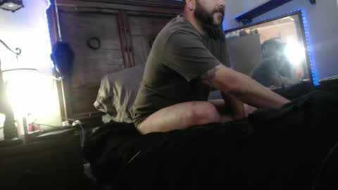 Snapshot of jaxxxdaddy chatting on 01.01.25 jax online show from 01.01.25