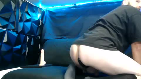 Snapshot of jaxxxdaddy chatting on 10.03.25 jax online show from 10.03.25