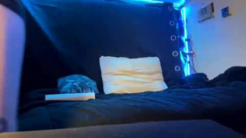 Snapshot of jaxxxdaddy chatting on 11.10.25 jax online show from 11.10.25