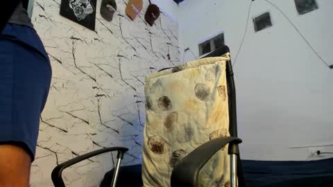 Snapshot of jay_aalvarez chatting on 02.05.26 Jay online show from 02.05.26