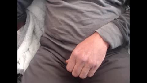 Snapshot of jayboo777 chatting on 01.27.25 sissy gurl online show from 01.27.25