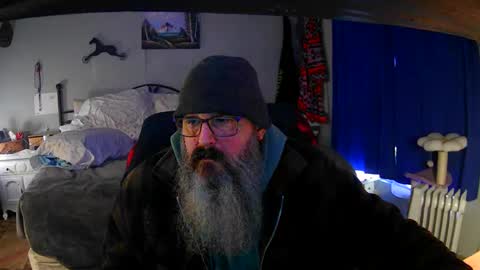 Grand Zaddy or Jay its casual online show from 02.21.26