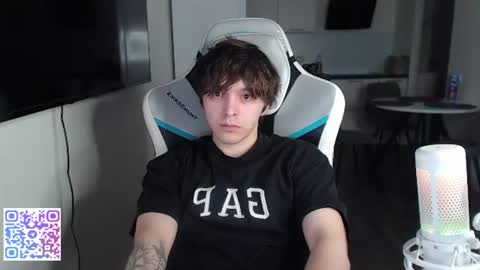 Snapshot of jayce_icestone chatting on 07.07.26 Jayce online show from 07.07.26