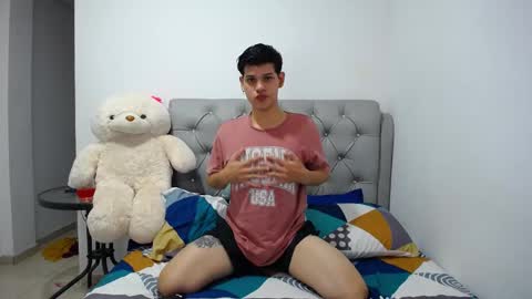 Snapshot of jayder_steven chatting on 01.31.25 Jayder Steven online show from 01.31.25