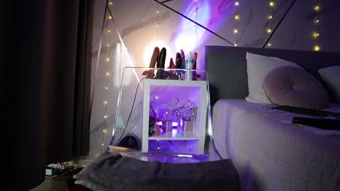 Snapshot of jayjaypink_ chatting on 12.08.24 JayJayPink online show from 12.08.24