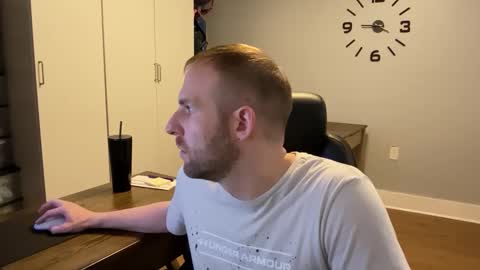 Snapshot of jaytaylorxxx chatting on 01.20.25 Jay Taylor online show from 01.20.25