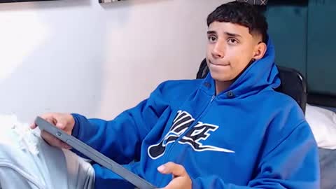 jaze_bradley online show from 02.28.25