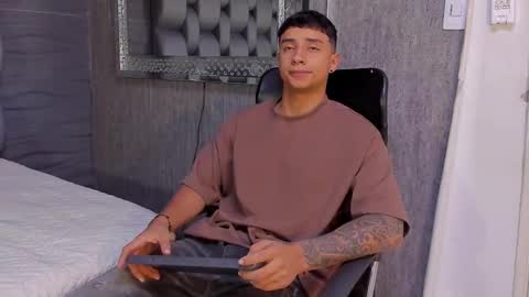 jaze_bradley online show from 11.13.25