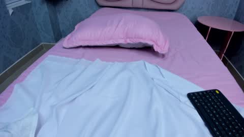 Snapshot of jazmin_goddes chatting on 12.18.24 JAZMIN online show from 12.18.24