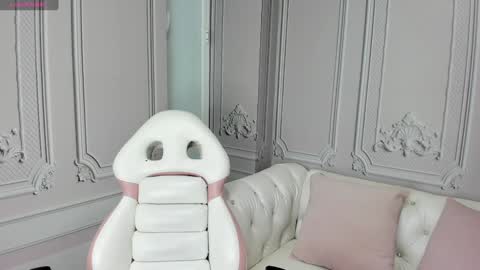 Snapshot of jazmin_goddes chatting on 12.28.24 JAZMIN online show from 12.28.24