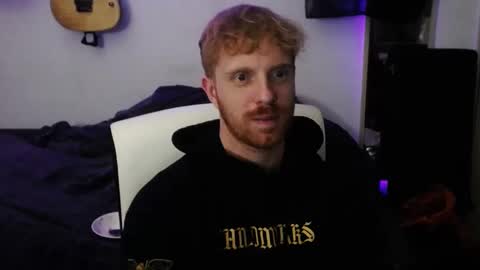 Snapshot of jb_cams chatting on 12.21.24 jb_cams online show from 12.21.24