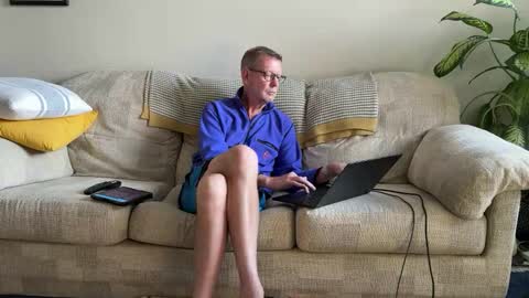 Jon online show from 10.12.25