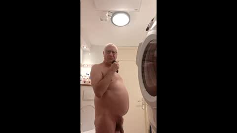 Snapshot of jdegroot056 chatting on 06.02.26 Daddy J online show from 06.02.26