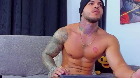 Jean  axelcrow       Modelo Independiente online show from 01.24.25