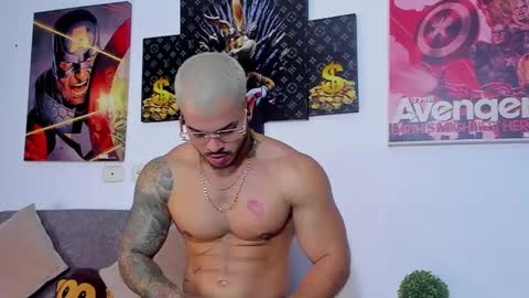 Jean  axelcrow       Modelo Independiente online show from 03.07.25