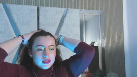 Snapshot of jeannewilliams_ chatting on 05.08.26 Jeanne Williams online show from 05.08.26