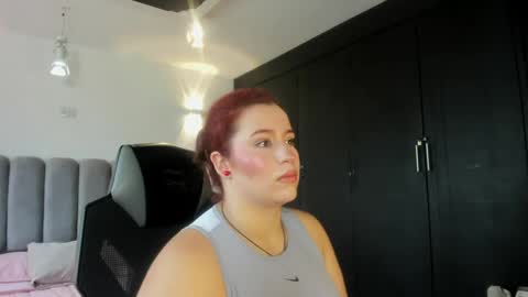 Snapshot of jeannewilliams_ chatting on 05.16.26 Jeanne Williams online show from 05.16.26
