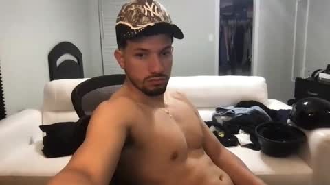 Snapshot of jeanwhitebianco chatting on 10.20.25 jeanwhitebianco online show from 10.20.25