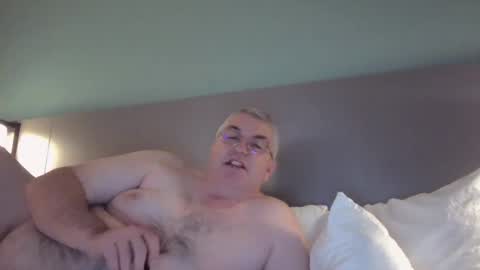 dadbody71 online show from 01.26.25