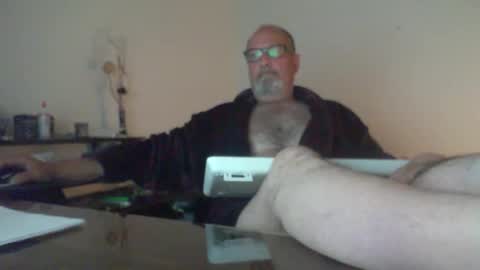 Snapshot of jedd82 chatting on 04.25.26 jedd82 online show from 04.25.26