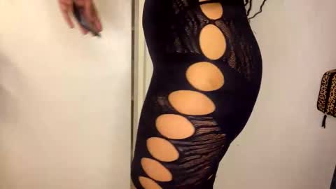 jeddahdolly online show from 01.11.25