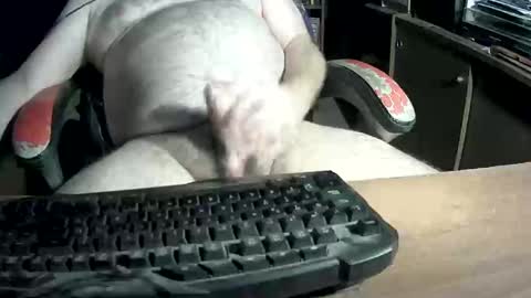 Snapshot of jeff_40962 chatting on 03.08.25 Jeffrey Sinclair online show from 03.08.25