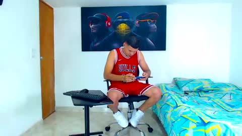 Snapshot of jeffer21_hot chatting on 01.20.25 jeffer21_hot online show from 01.20.25