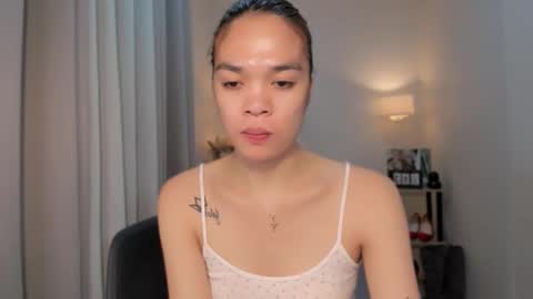 jelaimendoza13 online show from 12.16.25