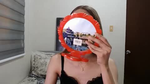 Lexie online show from 02.18.25