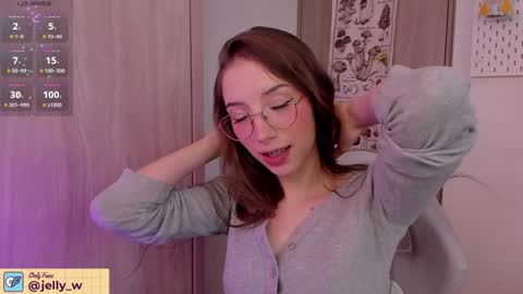 Jelly  online show from 12.04.24