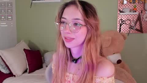 Snapshot of jelly_w5 chatting on 06.05.26 Jelly online show from 06.05.26