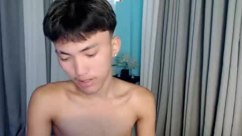 Snapshot of jemart_urnaughtboy chatting on 04.22.26 jemart_urnaughtboy online show from 04.22.26
