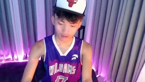 Snapshot of jemart_urnaughtboy chatting on 05.10.26 jemart_urnaughtboy online show from 05.10.26