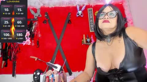 jena_derbo online show from 09.09.25