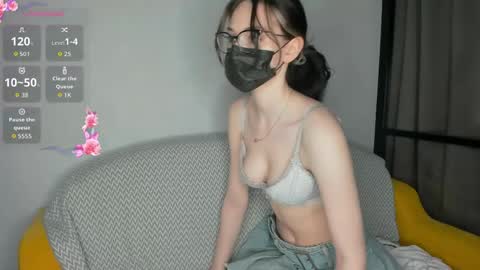 Snapshot of jenayorteg chatting on 04.30.26 Molly online show from 04.30.26