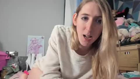 JenbyDoll online show from 01.07.25