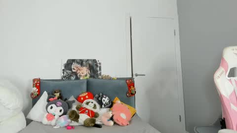 Dolly online show from 01.23.25