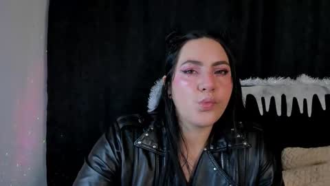 jeniferpowell_nm online show from 11.29.25