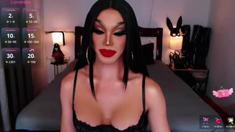 Queen Jenifer online show from 10.09.25