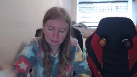 JenisAndPeter online show from 11.23.25