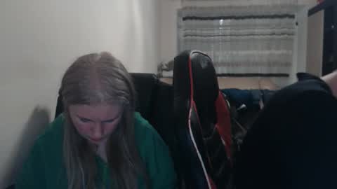 JenisAndPeter online show from 03.24.26