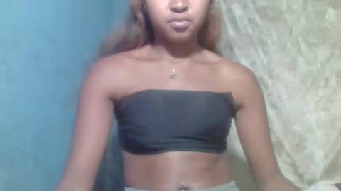 Snapshot of jenisca123 chatting on 06.15.26 jenisca123 online show from 06.15.26