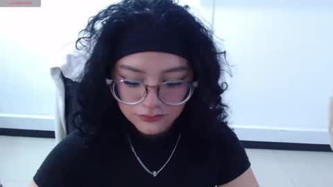 jenn online show from 10.27.25