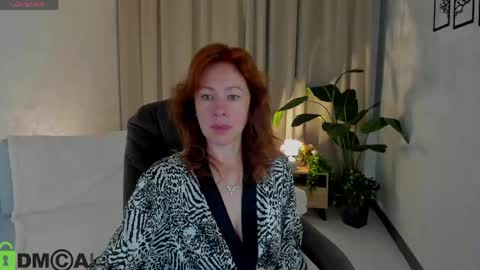 Snapshot of jennali1 chatting on 05.17.26 Jenna online show from 05.17.26