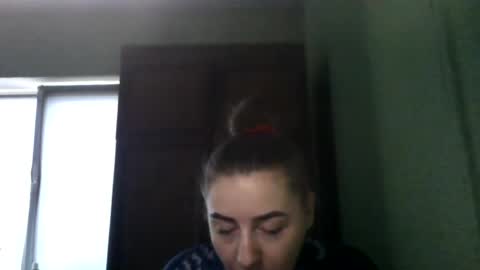 Snapshot of jennamolbertyy chatting on 06.26.26 JennaMolbertyy online show from 06.26.26